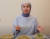 2일(현지시간) 팔레스타인 가자지구에서 이집트로 피신한 한국인 가족의 큰딸 수헤르(18)양이 유튜브 영상에서 한국 라면 요리를 소개하는 모습. 사진 유튜브 영상 캡처. 연합뉴스