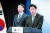 김주현 금융위원장(오른쪽)과 이복현 금융감독원장이 지난 5일 서울 종로구 정부서울청사 브리핑룸에서 내년 상반기까지 공매도를 전면 금지한다고 발표하고 있다. 뉴스1