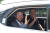 아랍에미리트 경제부 차관 압둘라 알 살레(Abdulla Al Saleh)와 자율주행 업체 '포니.ai'의 CEO 제임스 펭이 완전 무인 차량을 탑승하고 있다. 포니.ai 공식 웨이보