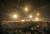 지난 6일 밤(현지시간) 이스라엘군이 팔레스타인 가자지구 북부 상공에 섬광탄을 쏘아올려 어둠을 밝히고 있다. EPA=연합뉴스