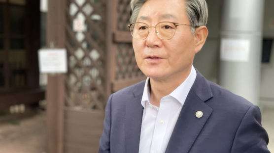 강제추행 혐의 오태완 의령군수…항소심서 징역 8개월 구형