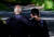 지난 8월 캠프데이비드에서 열린 한미일 3국 정상회의에서 바이든 미국 대통령이 기시다 후미오 일본 총리의 어깨에 손을 얹고 대화를 나누고 있다. 로이터=연합뉴스