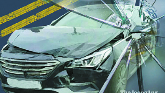 고가도로서 앞서가던 굴착기 쾅…40대 택시 승객 심정지 사망
