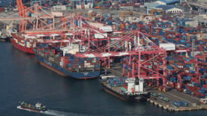 11월 1~20일 수출, 전년 대비 2.2% 증가…무역적자 14억 달러