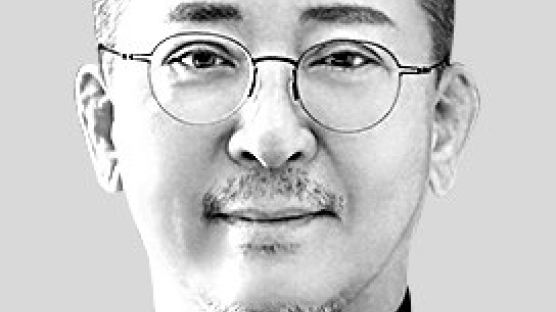 LG엔솔, 신임 CEO에 김동명…‘44년 LG맨’ 권영수 부회장 용퇴