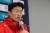축구선수 황의조가 지난 2월 22일 오전 서울 HJ컨벤션센터 강동점에서 열린 2023 K리그 동계 전지훈련 미디어캠프에서 시즌에 임하는 각오를 밝히고 있다. 뉴스1