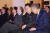 영국을 국빈 방문 중인 윤석열 대통령이 22일(현지시간) 런던 맨션 하우스에서 열린 한·영 비즈니스 포럼에서 류진 한국경제인협회 회장과 대화하고 있다. 뉴시스
