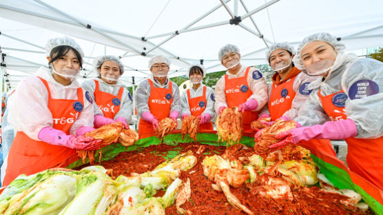 소외계층 겨울나기 돕는다…농심·KT&G “김장김치 나눠요”