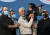 신와르(가운데)는 하마스 내부 보안 조직을 만들고 스파이를 색출해 잔인하게 처벌해 '칸유니스의 암살자'란 별칭을 얻었다. AFP=연합뉴스