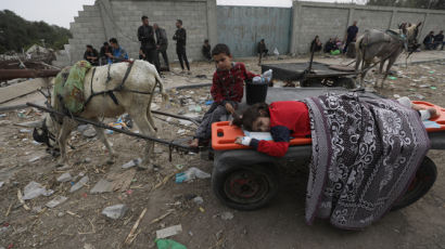“가자지구 여성·어린이 1만명 사망…우크라 전쟁 2년의 2배”