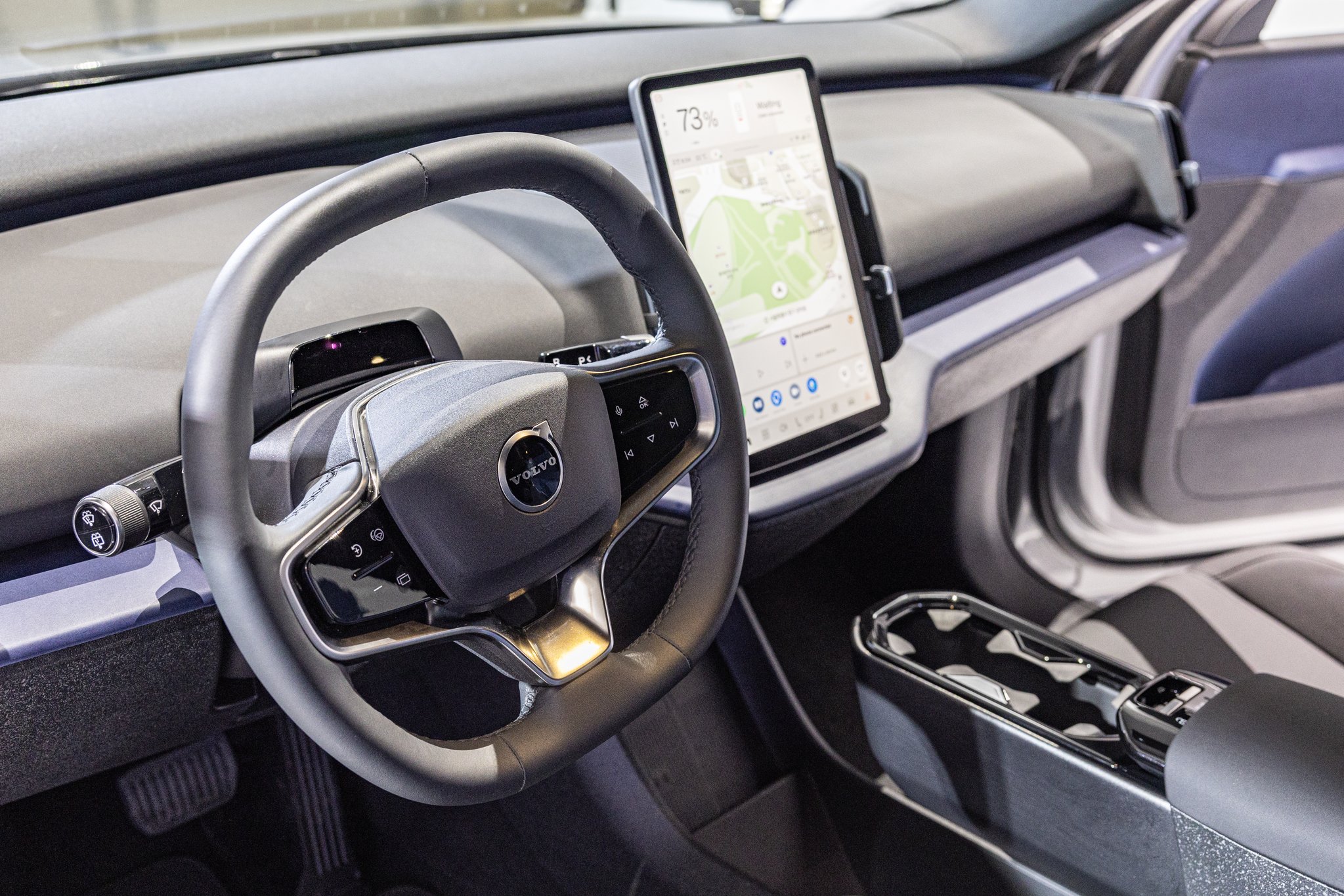 볼보자동차코리아가 28일 공개한 프리미엄 순수 전기 SUV '볼보 EX30'의 내부. 전민규 기자