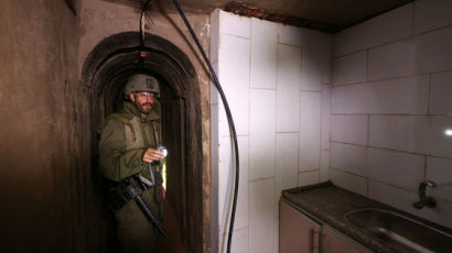 이스라엘군 “하마스 지하 터널 입구 800여개 발견…500여개 파괴”