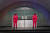 넷플릭스는 지난 7일 '오징어 게임' 시즌2 세트장 일부를 언론에 공개했다. 사진은 세트장에 드라마 속 병정 모형이 설치돼 있는 모습. 사진 넷플릭스