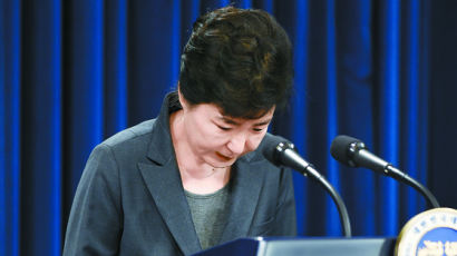 내일, 최순실 국정농단 진실 공개됩니다…박근혜가 밝힌 '그날'