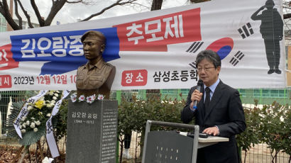 '김오랑과 인연' 유승민 "그는 참군인…사즉생도 무례하다" 