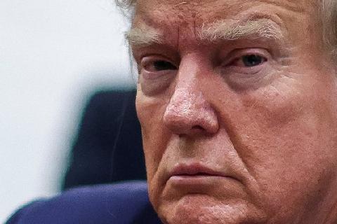 트럼프 "하루만 독재자 되고파"…백악관 "전례없는 민주주의 위협"