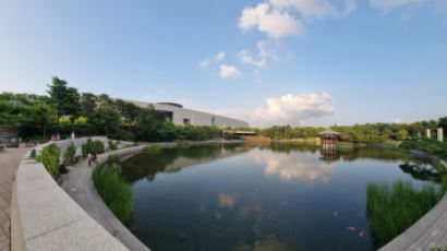 BTS·불멍 성지…국립중앙박물관 올해 400만명 찾았다