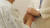 서울성모병원 호스피스완화의료센터의 의료진이 한 말기 환자(왼쪽)의 손을 잡고 있다. 사진 서울성모병원