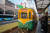 가고시마 시내를 다니는 트램. 복고 분위기가 물씬 풍긴다.