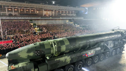 [속보] 김태효 국가안보실 1차장 "북한, 이달 중 ICBM 발사 가능성"