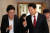 오세훈 서울시장(왼쪽)이 지난 15일 서울 중구 서울시의회에서 열린 '서울시의회 제321회 정례회 제5차 본회의'에 참석했다. [뉴스1]