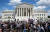 지난 6월 미국 워싱턴 DC에서 돕스 판결 1년을 맞아 시위자들이 집회를 열었다. AFP=연합뉴스