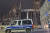 23일 밤 쾰른 성당 앞 경찰차가 세워져 있다. AP=연합뉴스