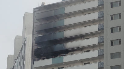 수원 아파트서도 화재…"16층서 꼭대기까지 삽시간에 번졌다"
