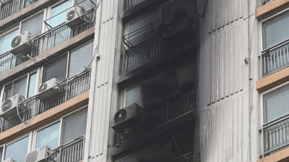 [사진] 또 아파트 화재 비극, 군포서 1명 사망