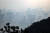 전국 미세먼지 농도가 나쁨 상태를 보이고 서울에 올해 첫 초미세먼지 주의보가 발령된 5일 서울 북악산에서 바라본 도심이 흐린 모습이다. 뉴시스