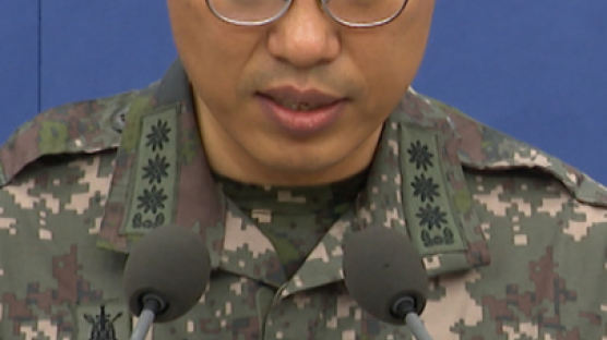 김정은, 말폭탄 닷새 만에 실제 포격…군 "이상 징후 포착했다"