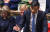 리시 수낵 영국 총리가 10일(현지시간) 국회에서 질의에 답변하고 있다. AFP=연합뉴스 
