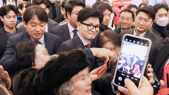 與 공관위에 '찐윤' 이철규 합류...한동훈 “당 이끄는 것은 나”