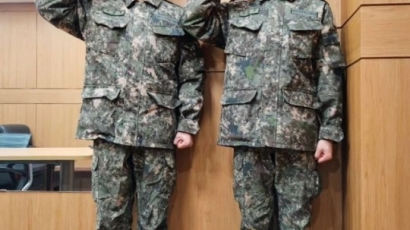 BTS RM·뷔 '최정예 훈련병' 표창…"휴전국 軍 필요성 깨달았다"