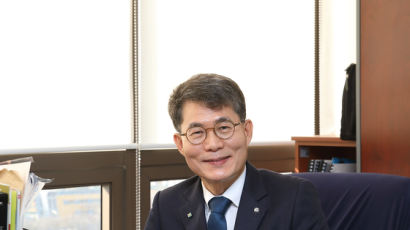 [2024 고객이 가장 추천하는 브랜드 대상] 전문 손해사정 법인으로 철탑산업훈장도 받아