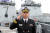 22일 해군2함대사령부에 정박 중인 천안함에서 박연수 중령이 경례를 하고 있다. 사진 해군 제공