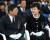2012년 8월 15일 서울 국립현충원에서 열린 육영수 여사 38주기 추도식에 새누리당 박근혜 전 비대위원장과 동생 박지만씨(왼쪽)가 참석했다. 중앙포토