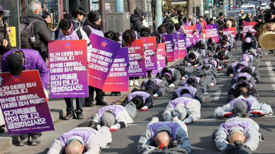 이태원 유족 토요일마다 대통령실 앞까지 행진…법원, 집회 허용