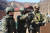 한미 특전대원들이 지난달 31일 경기도 포천시 미 로드리게스 사격장에서 전투사격 훈련을 하고 있다. 육군 제공
