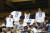 4일(한국시간) 다저스타디움에서 열린 다저스 팬페스트를 찾은 오타니의 팬들. AP=연합뉴스