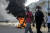 서아프리카 국가 세네갈에서 대선 연기 발표로 대규모 시위가 벌어졌다. AFP=연합뉴스