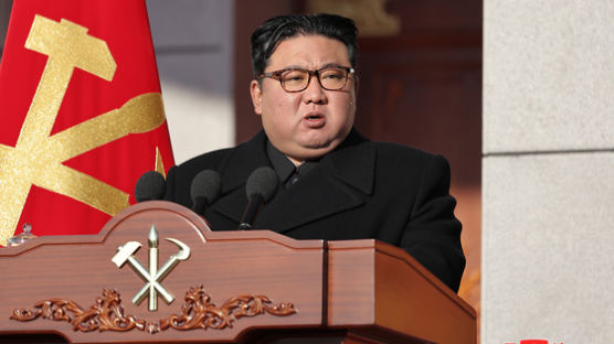 김정은 “韓, 가장 위해로운 제1적대국…우리 안전 위협”