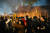 10일 중국 광시성 난닝시의 한 사찰을 찾은 참배자들이 향을 피우며 새해 행운을 기원하는 모습. AFP=연합뉴스 