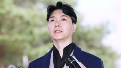 [속보] '횡령 혐의' 박수홍 친형 1심서 징역 2년…형수는 무죄