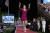트럼프의 장남 트럼프 주니어의 약혼녀인 킴벌리 길포일이 지난해 11월 트럼프 유세장에 참석한 모습. AP=연합뉴스 