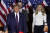도널드 트럼프 전 미국 대통령(왼쪽)과 그의 둘째 며느리 라라 트럼프가 지난 1월 23일 뉴햄프셔주에서 선거 유세를 하고 있다. AP=연합뉴스 