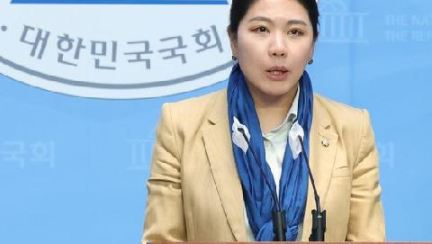 "35세 전문의 연봉 4억" 논란에…野신현영, 의사 시절 급여 공개