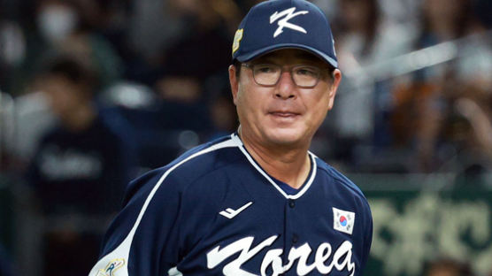 ‘항저우 金’ 류중일 감독, 2024년에도 야구국가대표팀 지휘봉 잡는다