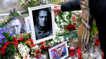 나발니 옥중사…'푸틴이 아낀 살인마' 맞교환 작전 엎어졌다