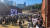 1일 오전 서울 서대문구 서대문형무소역사관에서 진행된 독립운동 재현 퍼포먼스에 시민들이 태극기를 흔들며 환호하고 있다. 김서원 기자